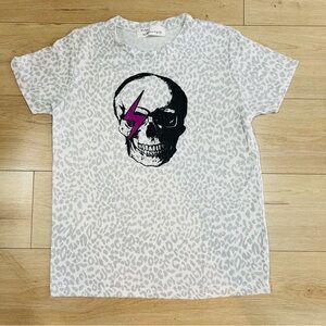 Vintage Havana White & Gray Skull 💀 Leopard Tee
